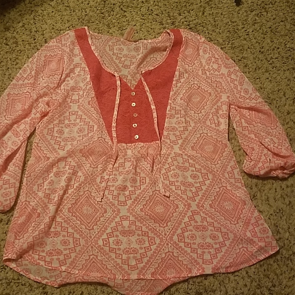 Light pink top